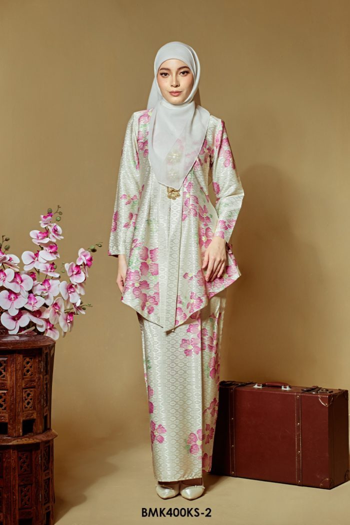 Kebaya Saloma in Cream (BMK400KS-2)