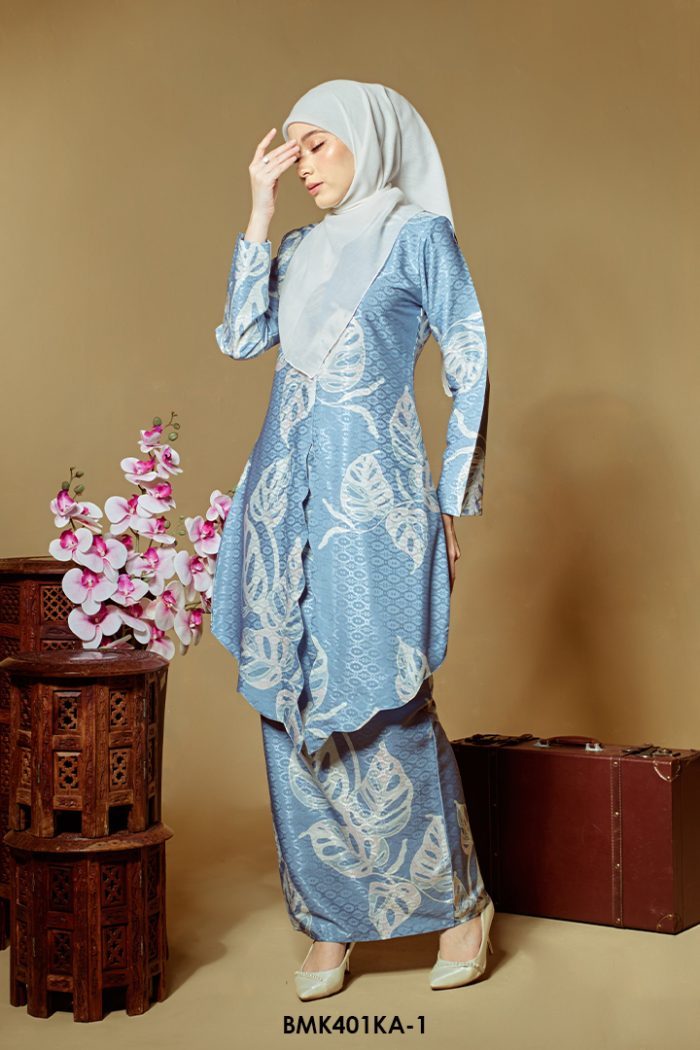 Kebaya Anggun 2.0 in Dusty Blue (BMK401KA-1)