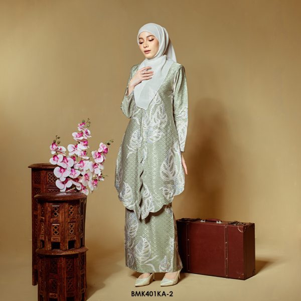 Kebaya Anggun 2.0 in Sage Green (BMK401KA-2) - Image 2
