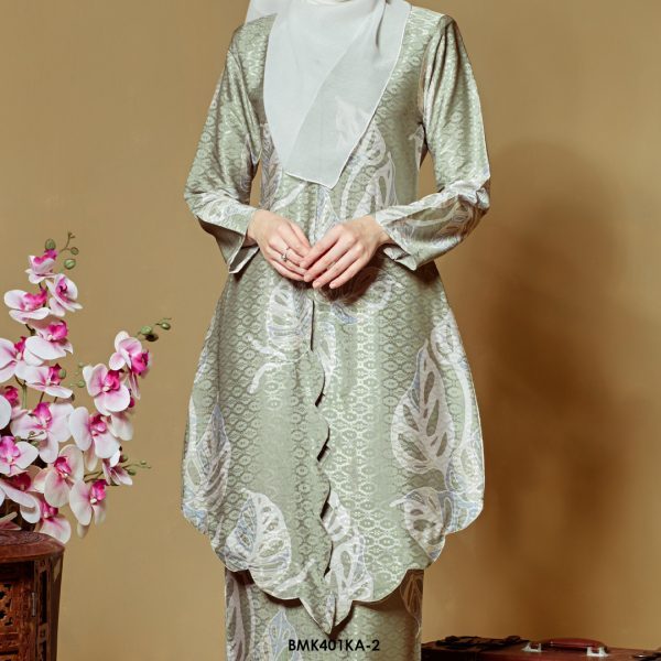 Kebaya Anggun 2.0 in Sage Green (BMK401KA-2) - Image 3