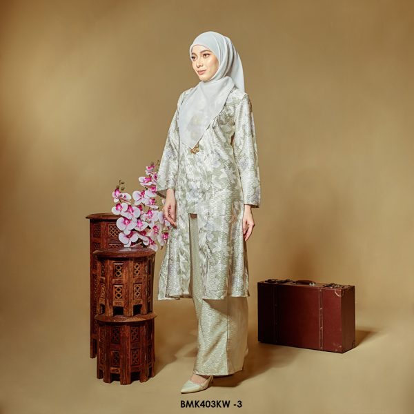 Kebaya Wilda Batiq Mia in Light Sage Green (BMK403KW-3) - Image 2