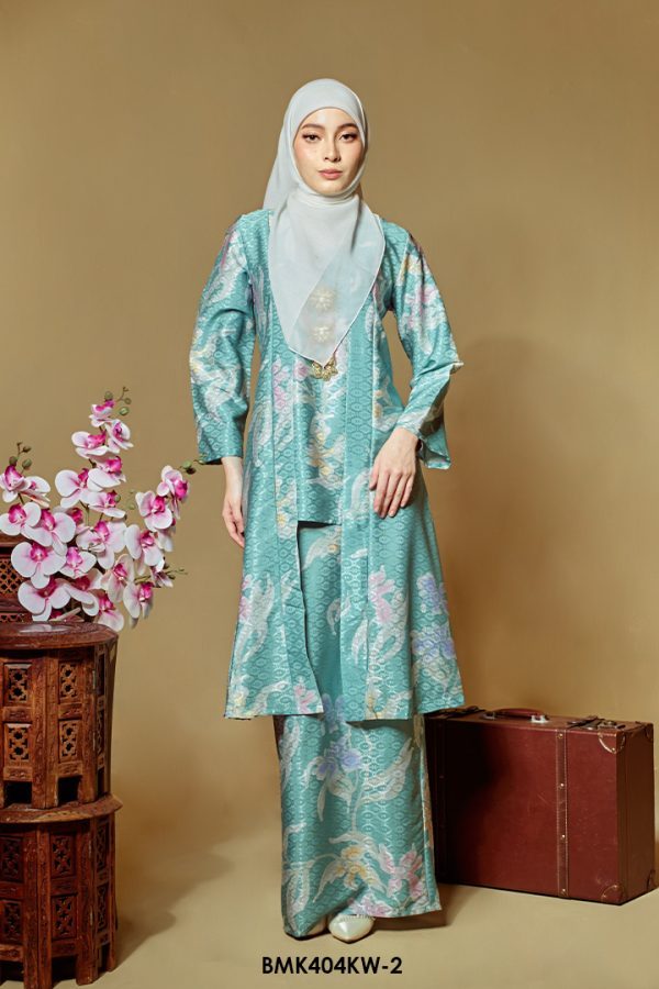 Kebaya Wilda Batiq Mia in Green Turqoise (BMK404KW-2)