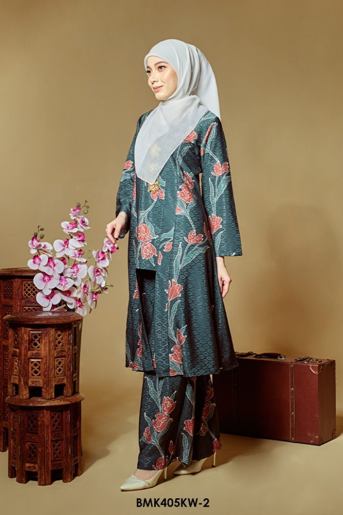 Kebaya Wilda Batiq Mia in Dark Emerald (BMK405KW-2)
