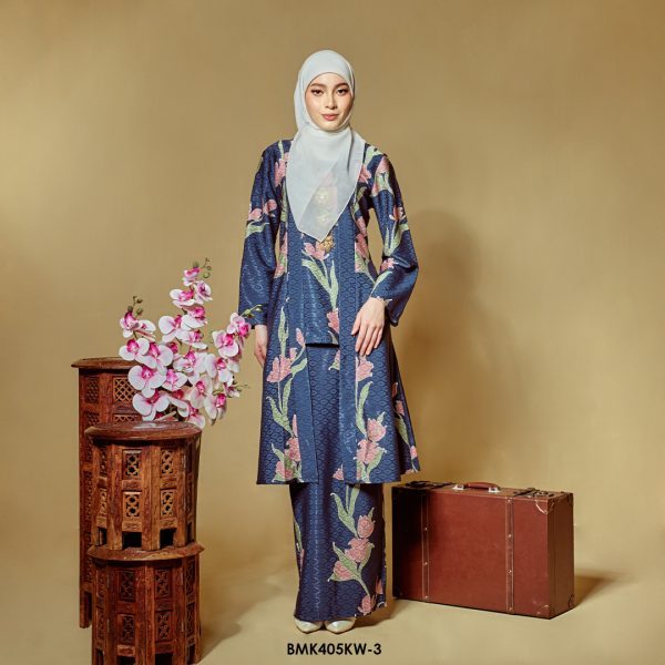 Kebaya Wilda Batiq Mia in Midnight Blue (BMK405KW-3)