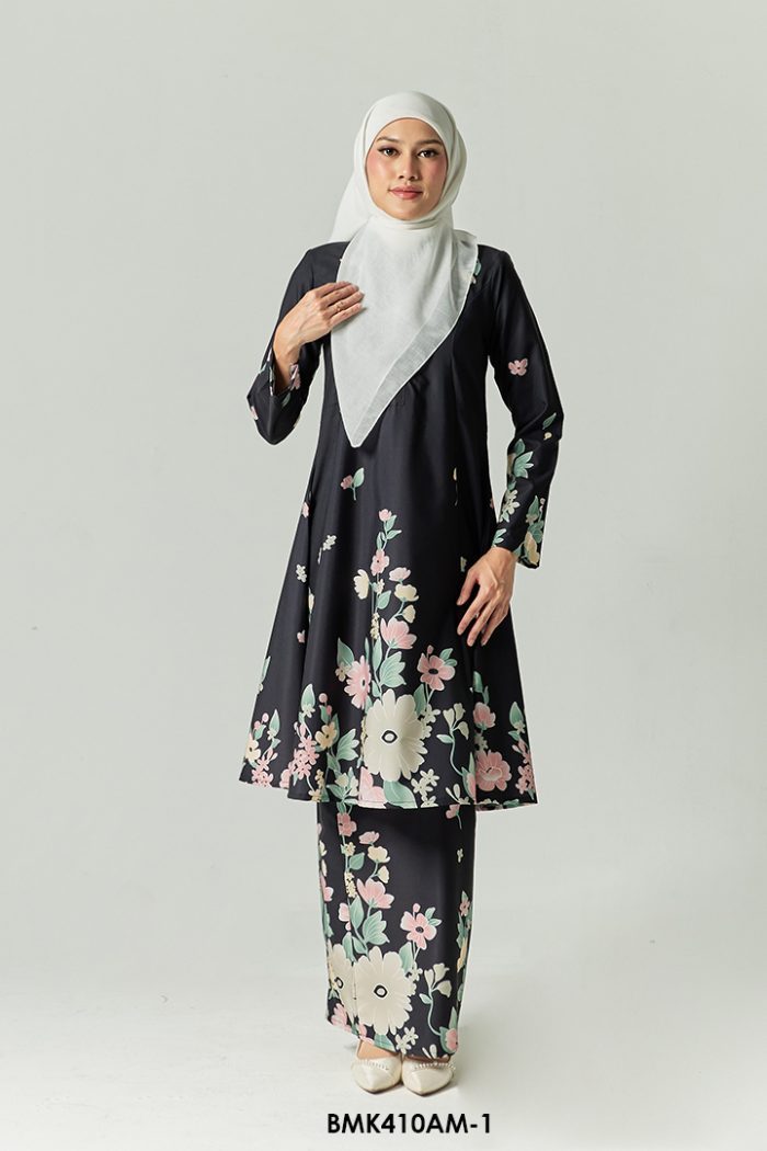 Ameera Kurung in Black (BMK410AM-1)