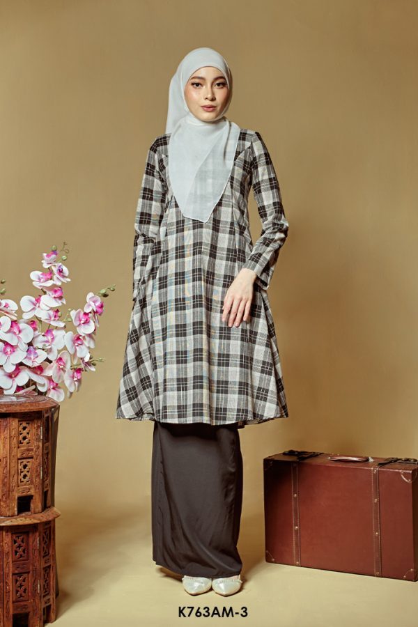 Ameera Kurung in Black (K763AM-3)