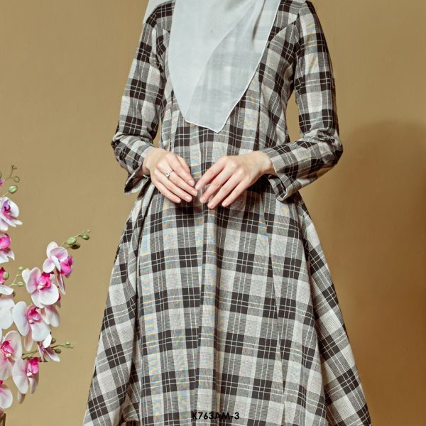 Ameera Kurung in Black (K763AM-3) - Image 3