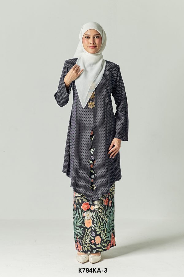 Kebaya Anggun 2.0 in Dark Blue (K784KA-3)