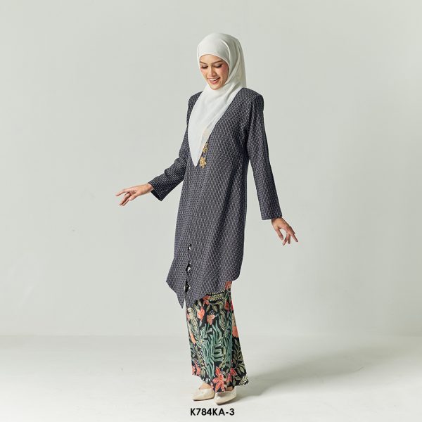 Kebaya Anggun 2.0 in Dark Blue (K784KA-3) - Image 2