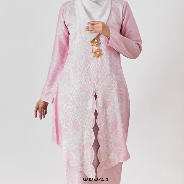 Kebaya Anggun 2.0 in Soft Pink (BMK363KA-3) - Image 4