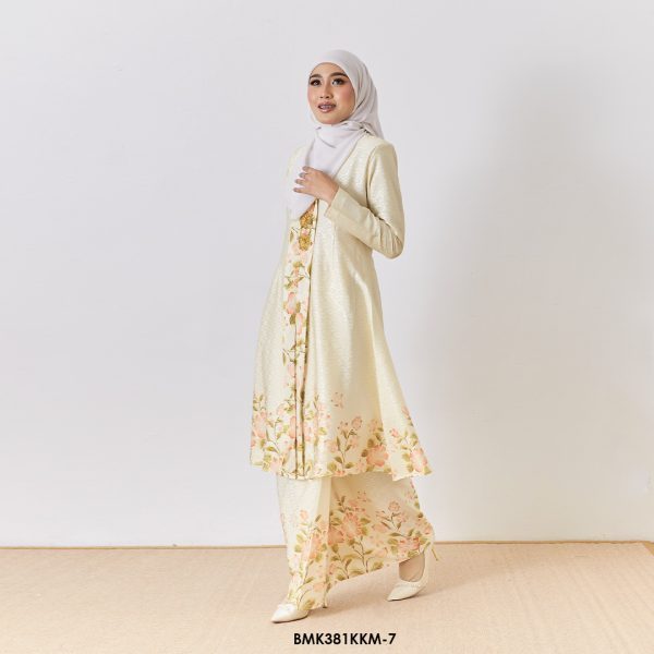 Kebarung Batiq Mia in Soft Yellow (BMK381KKM-7) - Image 2