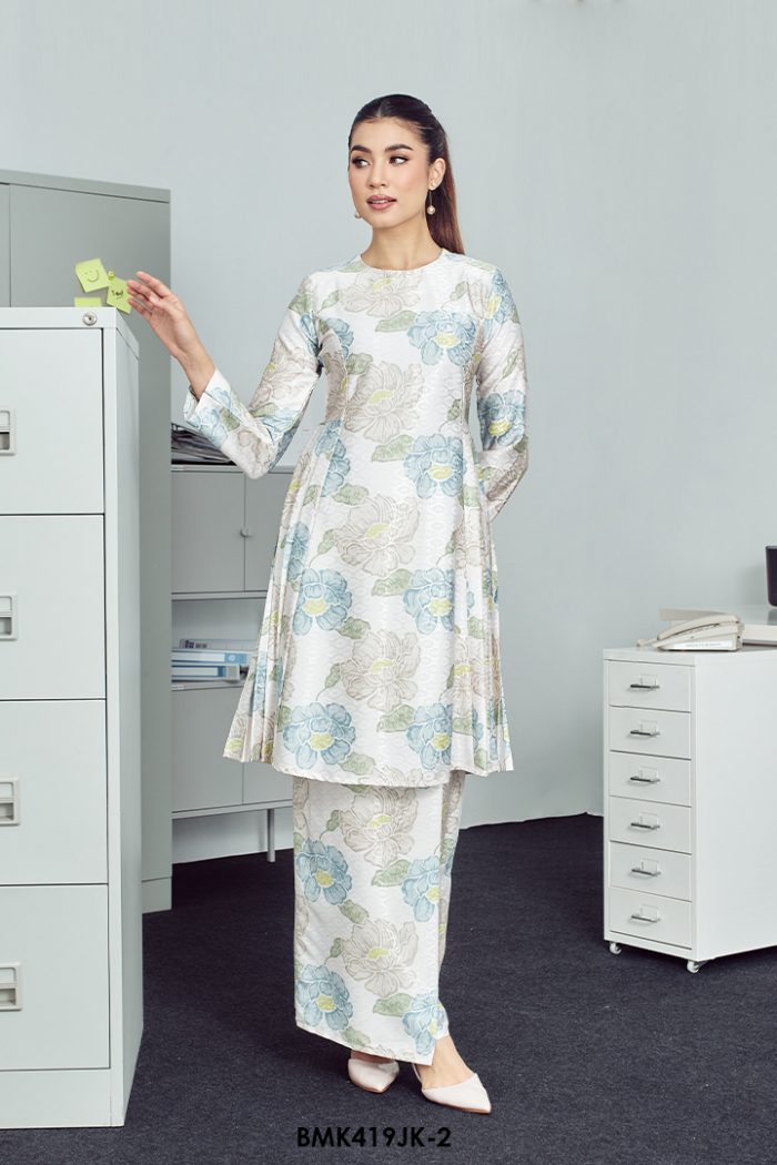 Juliana Kurung in White (BMK419JK-2)