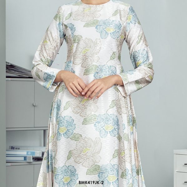 Juliana Kurung in White (BMK419JK-2) - Image 3