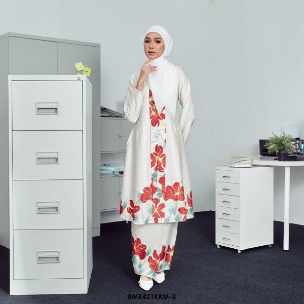 Kebarung Batiq Mia in Cream (BMK421KKM-3)