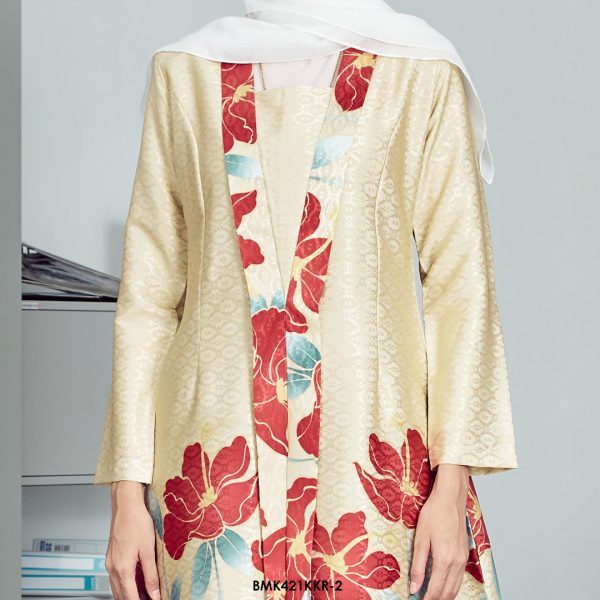 Kebaya Kirani Batiq Mia in Light Yellow (BMK421KKR-2) - Image 3