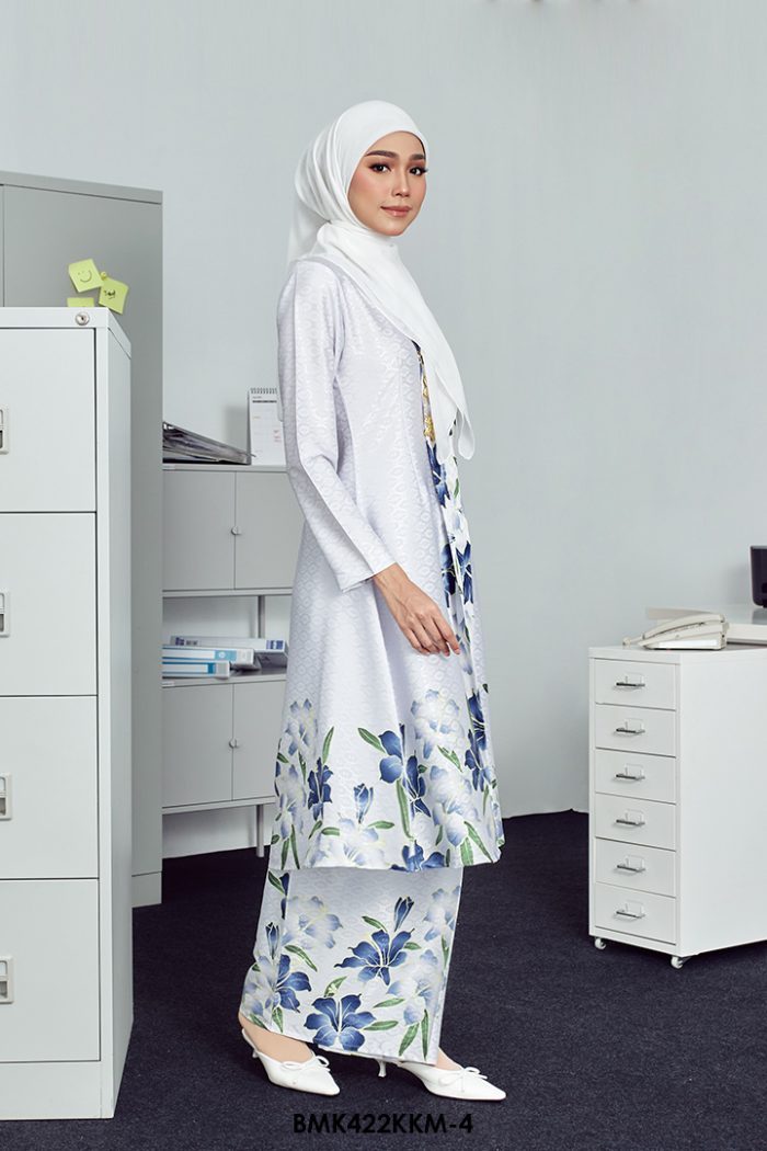 Kebarung Batiq Mia in Light Blue (BMK422KKM-4)
