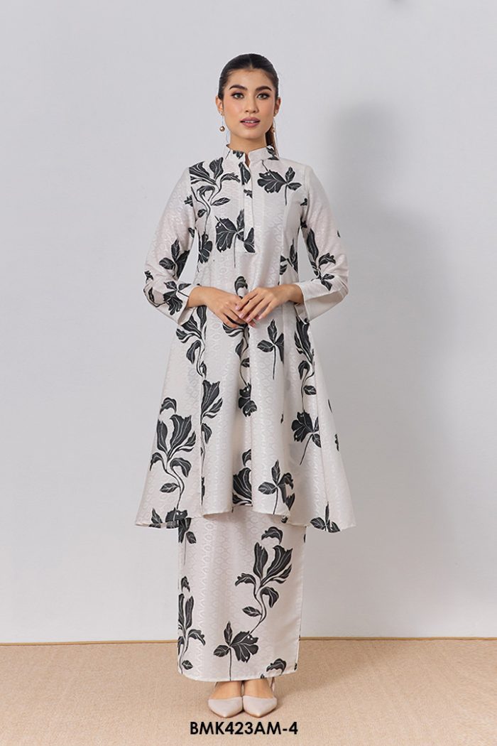 Ameera Kurung in Off White (BMK423AM-4)