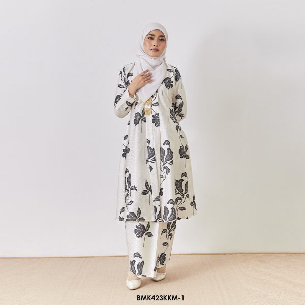 Kebarung Batiq Mia in Off White (BMK423KKM-1)