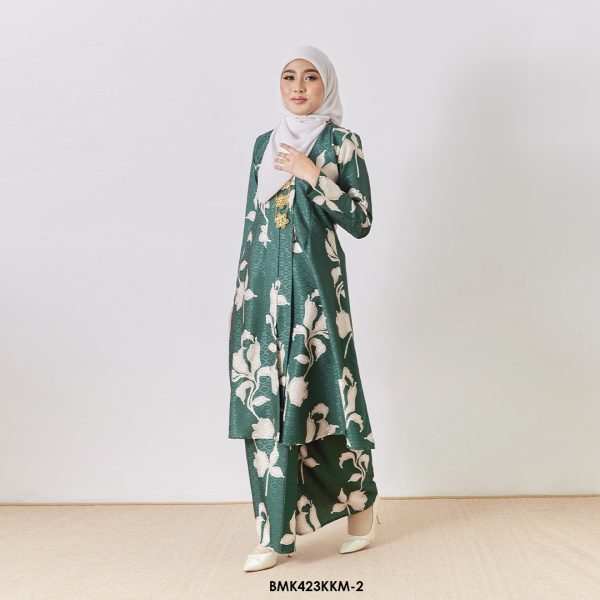 Kebarung Batiq Mia in Emerald Green (BMK423KKM-2) - Image 2