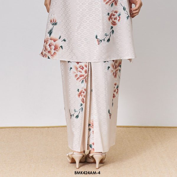 Ameera Kurung in Off White (BMK424AM-4) - Image 3