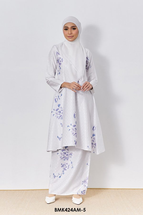 Ameera Kurung in Pearl White (BMK424AM-5)