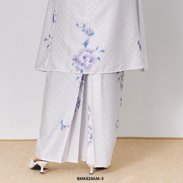 Ameera Kurung in Pearl White (BMK424AM-5) - Image 3