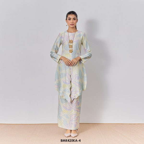 Kebaya Anggun 2.0 in Pale Yellow (BMK425KA-4)