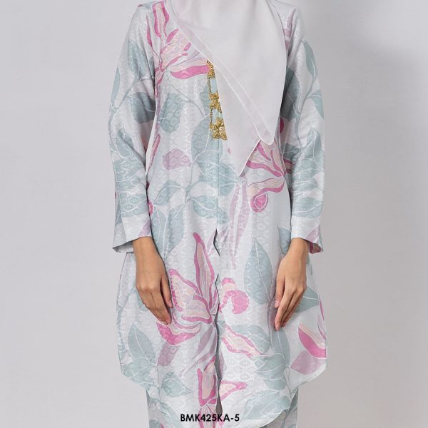 Kebaya Anggun 2.0 in Ice Mint (BMK425KA-5) - Image 4