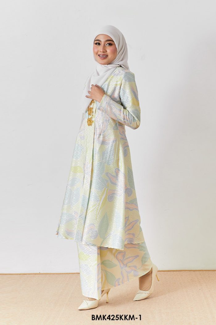 Kebarung Batiq Mia in Pale Yellow (BMK425KKM-1)