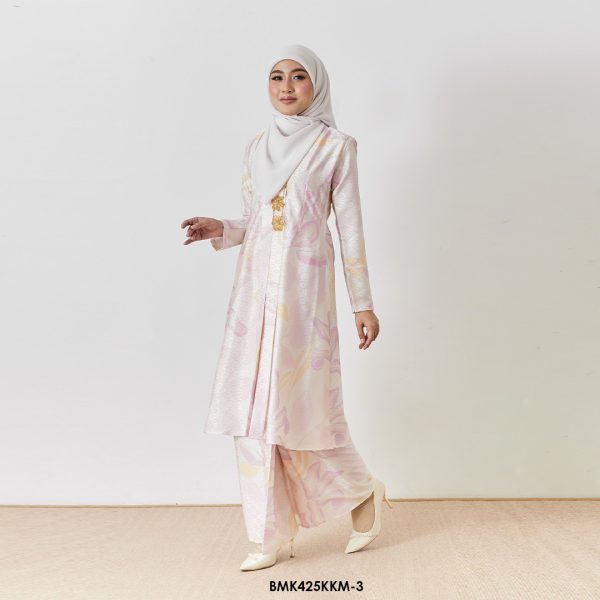 Kebarung Batiq Mia in Cream (BMK425KKM-3) - Image 2
