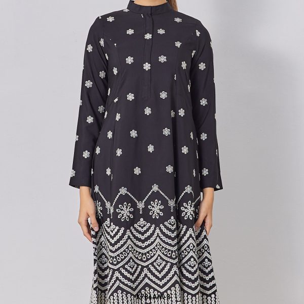 Ameera Kurung in Black (K786AM-3) - Image 4