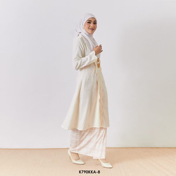Kebarung Anggerik in Off White (K790KKA-8) - Image 2