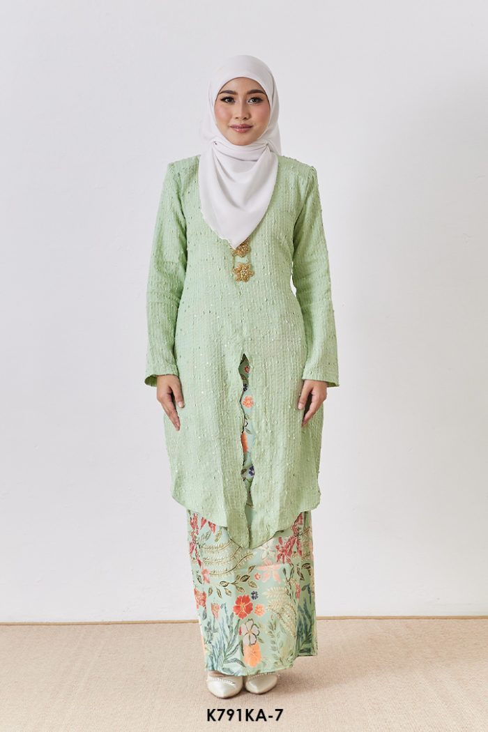 Kebaya Anggun 2.0 in Light Green (K791KA-7)