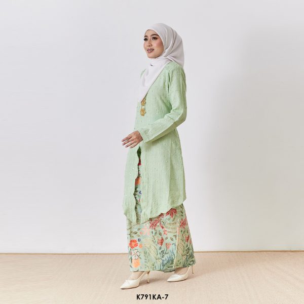 Kebaya Anggun 2.0 in Light Green (K791KA-7) - Image 2