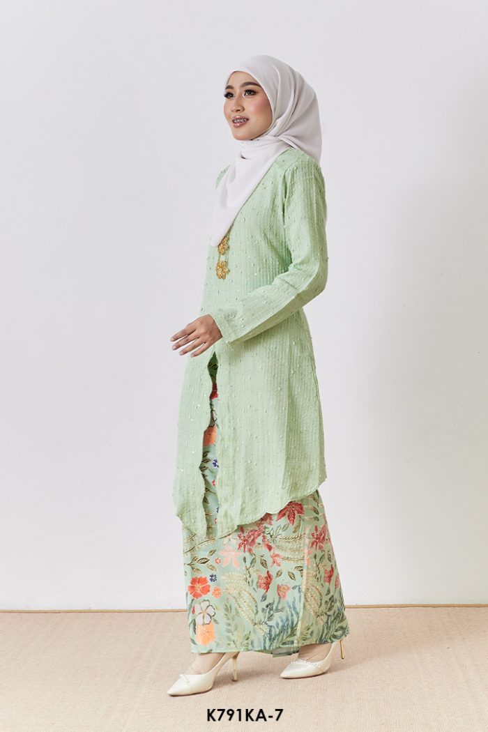 Kebaya Anggun 2.0 in Light Green (K791KA-7)