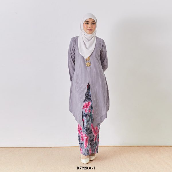 Kebaya Anggun 2.0 in Grey (K792KA-1)