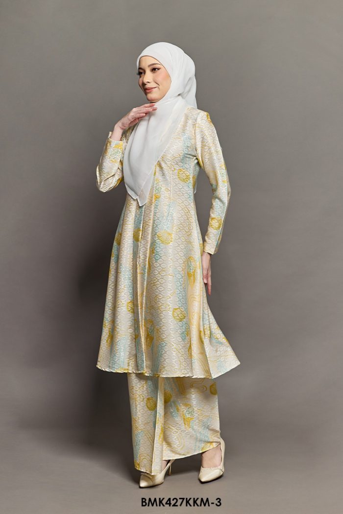 Kebarung Kalthom Batiq Mia in Soft Yellow (BMK427KKM-3)