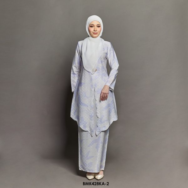 Kebaya Anggun Batiq Mia 2.0 in Pearl (BMK428KA-2)