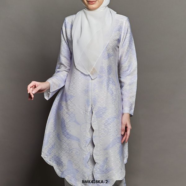Kebaya Anggun Batiq Mia 2.0 in Pearl (BMK428KA-2) - Image 3