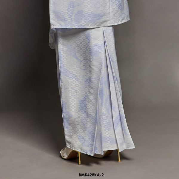 Kebaya Anggun Batiq Mia 2.0 in Pearl (BMK428KA-2) - Image 4