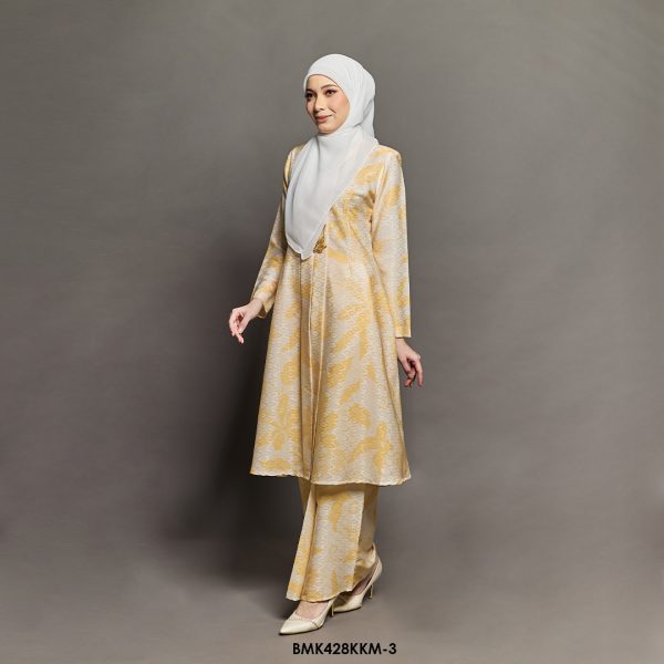 Kebarung Kalthom Batiq Mia in Pastel Yellow (BMK428KKM-3) - Image 2