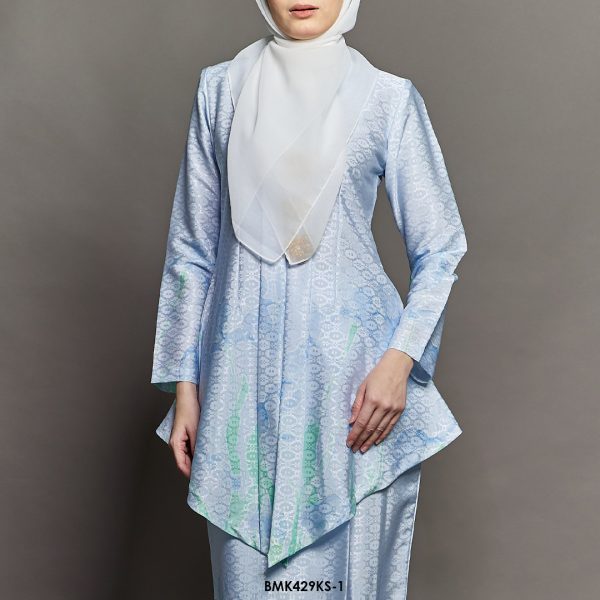 Kebaya Saloma Batiq Mia in Soft Blue (BMK429KS-1) - Image 3