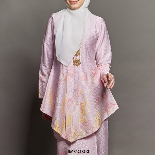 Kebaya Saloma Batiq Mia in Soft Pink (BMK429KS-2) - Image 3