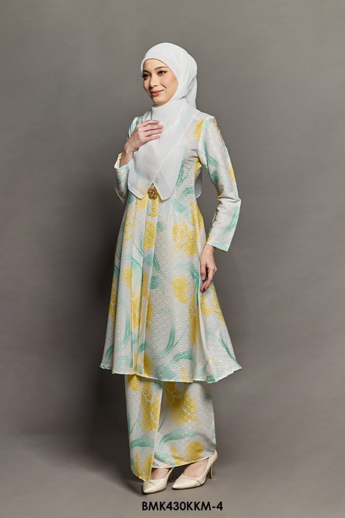 Kebarung Kalthom Batiq Mia in Cream (BMK430KKM-4)