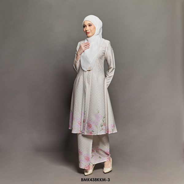 Kebarung Kalthom Batiq Mia in Cream (BMK438KKM-3) - Image 2