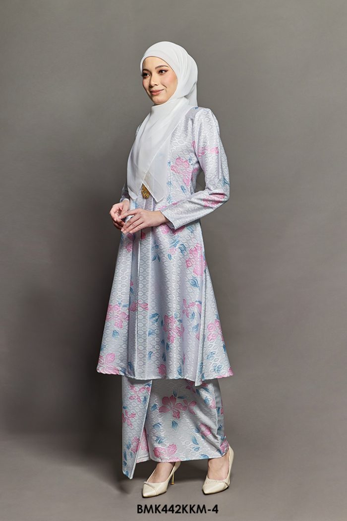 Kebarung Kalthom Batiq Mia in Blue (BMK442KKM-4)