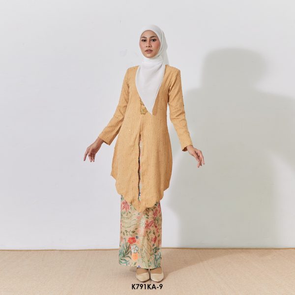 Kebaya Anggun 2.0 in Tan (K791KA-9)