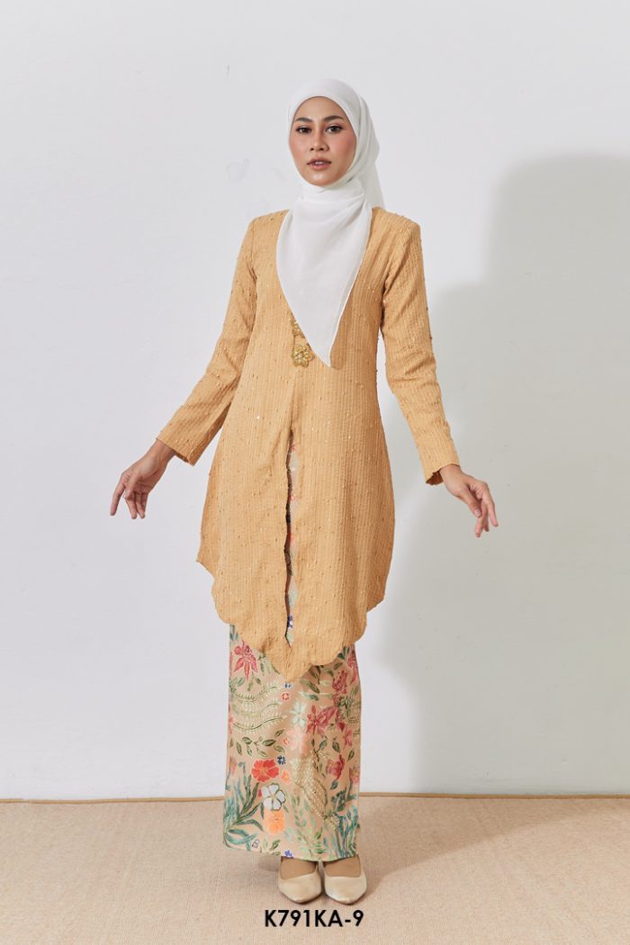 Kebaya Anggun 2.0 in Tan (K791KA-9)