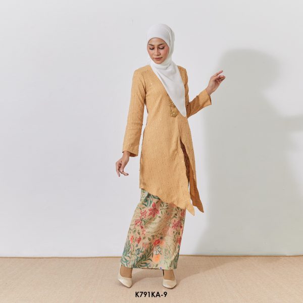 Kebaya Anggun 2.0 in Tan (K791KA-9) - Image 4