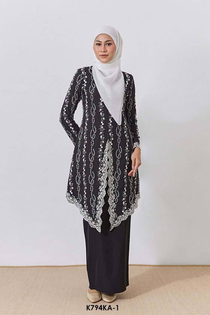 Kebaya Anggun 2.0 in Black (K794KA-1)